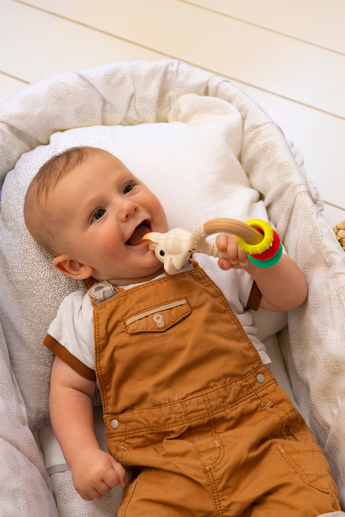 So Pure Sophie La Girafe Natur'rings Rattle - Teether