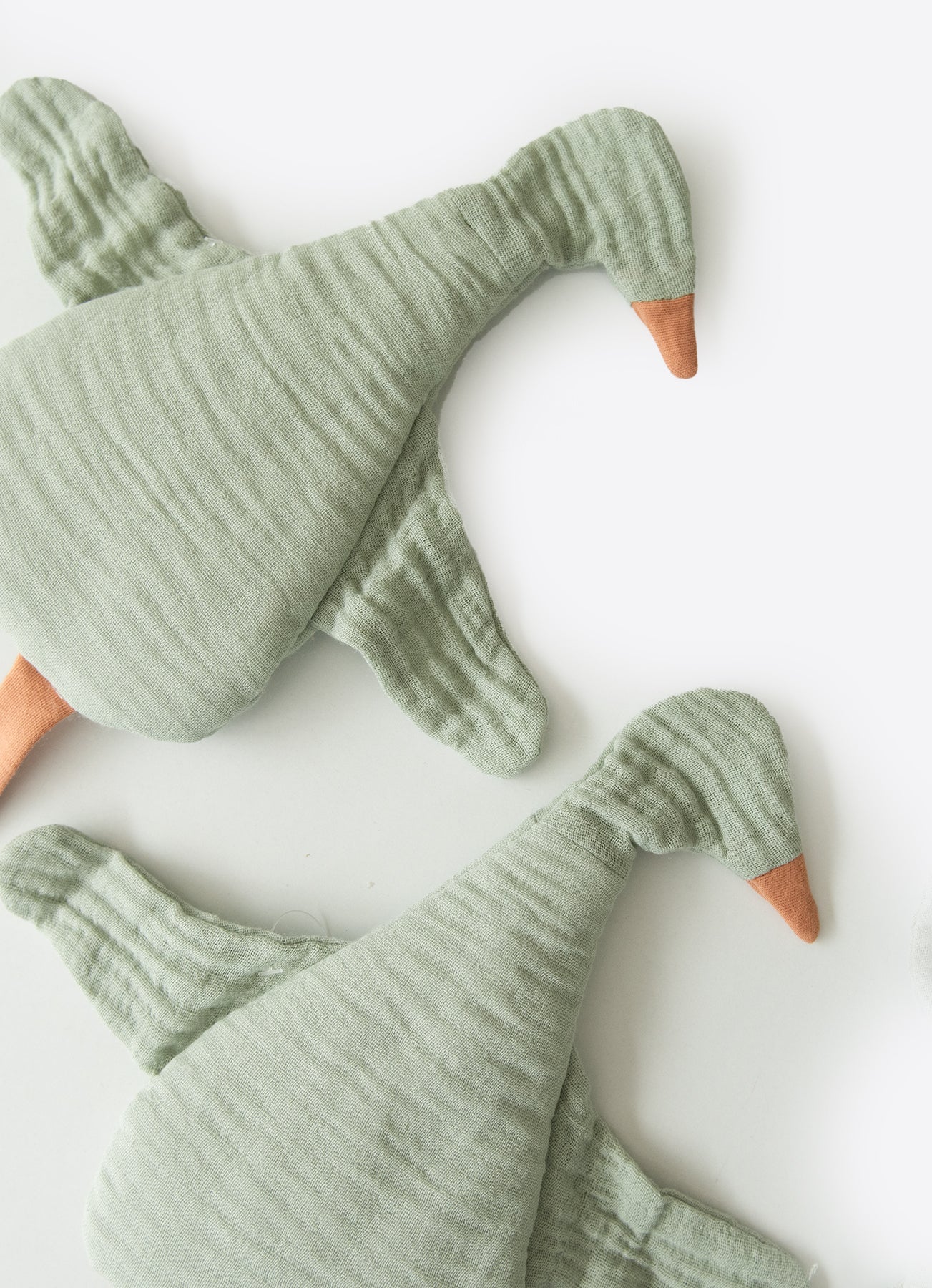 S67524 - Organic Little Duck Sleep Buddy - Big Size