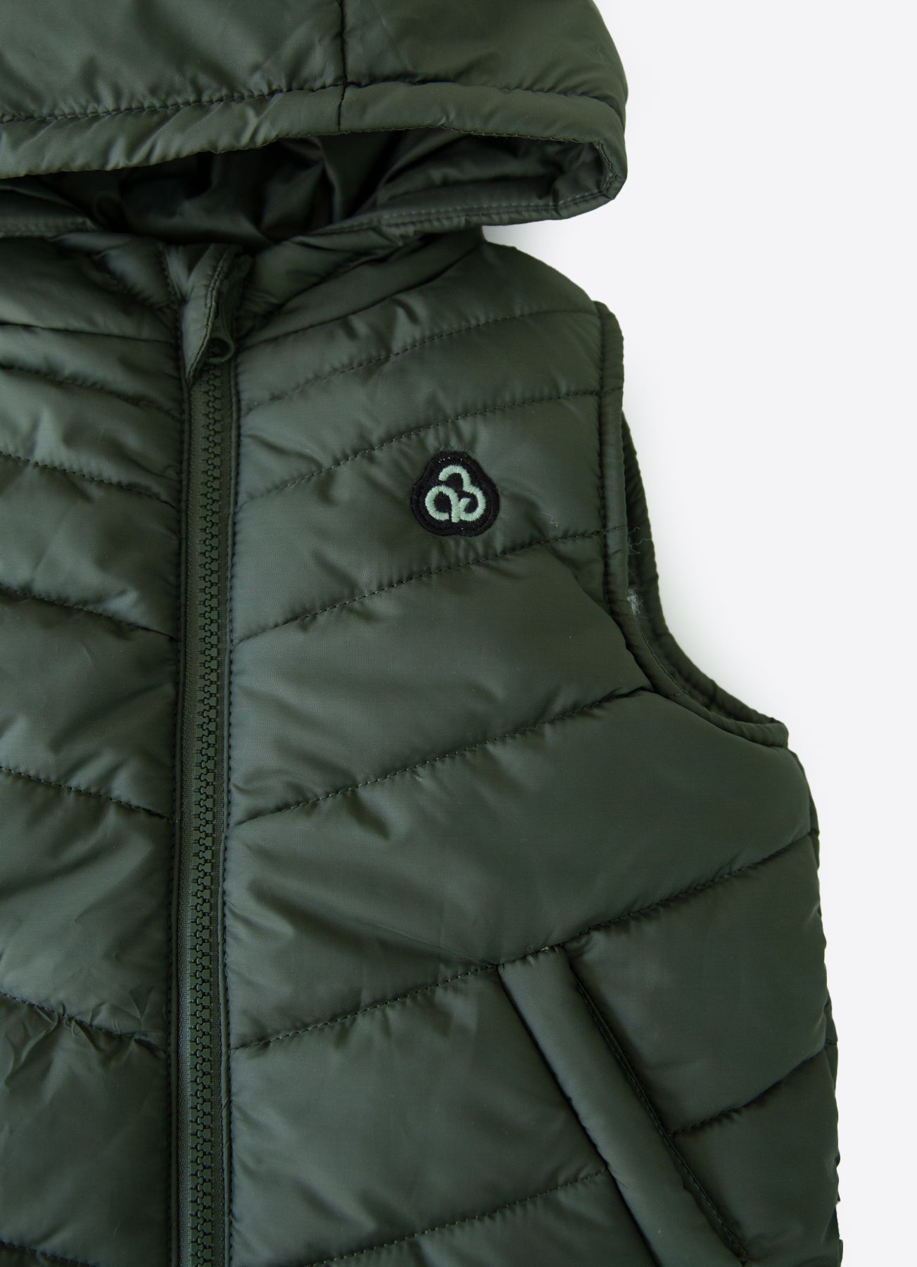 S69412 - Jesica Hooded Vest