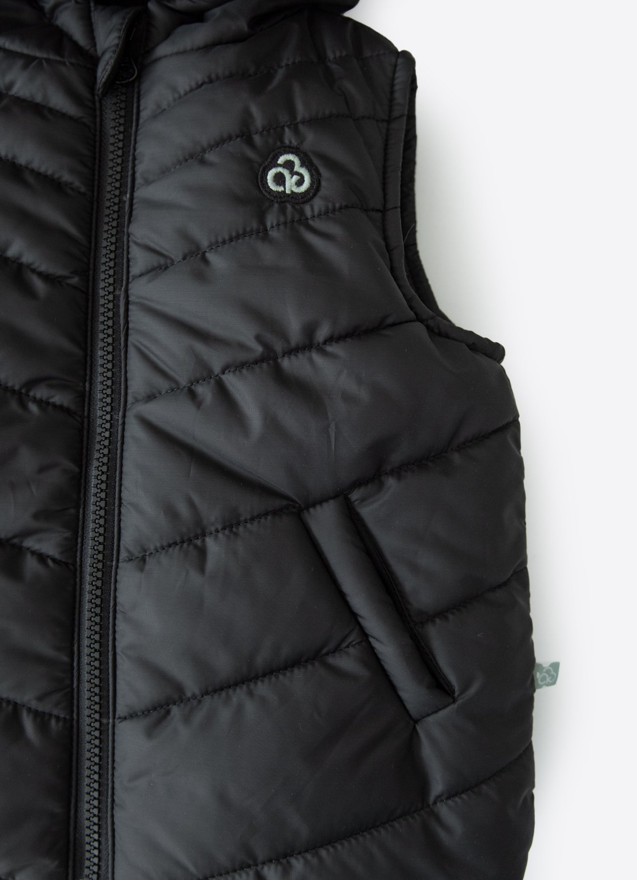 S69412 - Jesica Hooded Vest