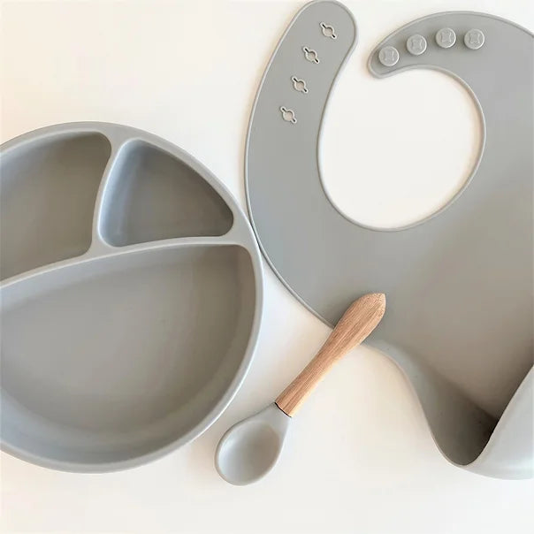 Blw Set II -  Bib + Plate + Spoon